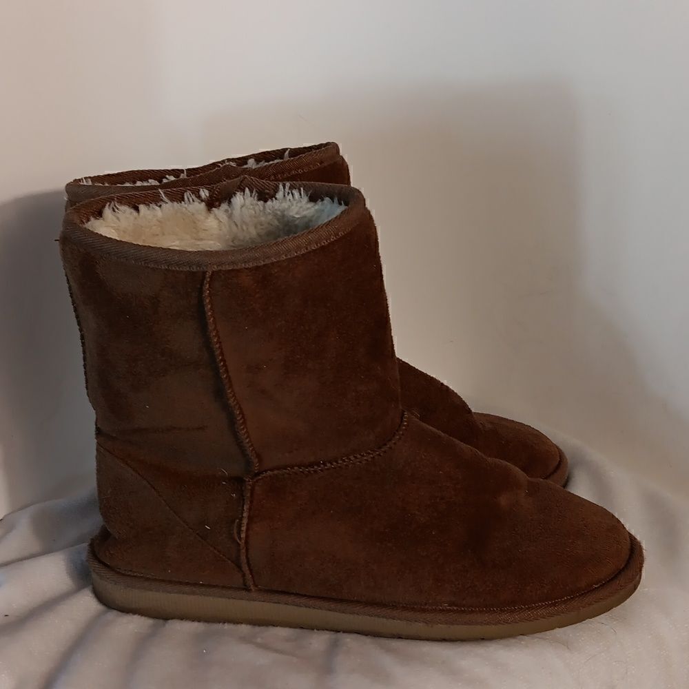 Dawgs Brown Faux Fur Lined Boots